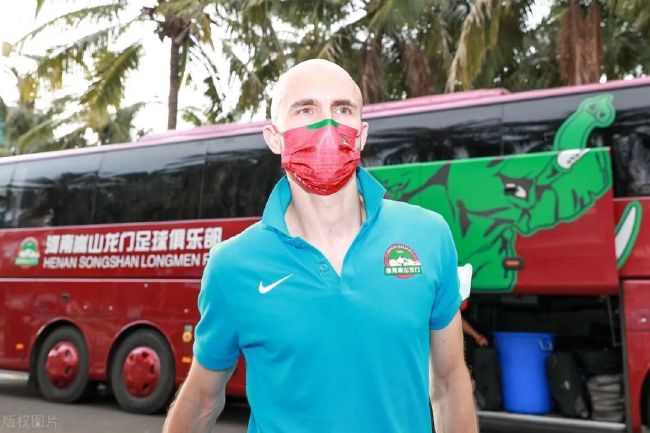 两攻两受4p肉交换互攻视频
